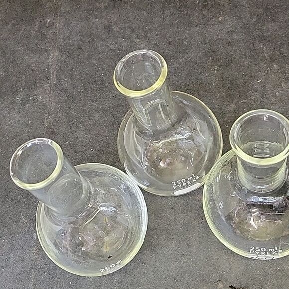 Pyrex 250ml Flat Bottom Boiling Flasks Set Of 5 (Set1) - Picture 5 of 5